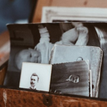 cerca de difunt antic