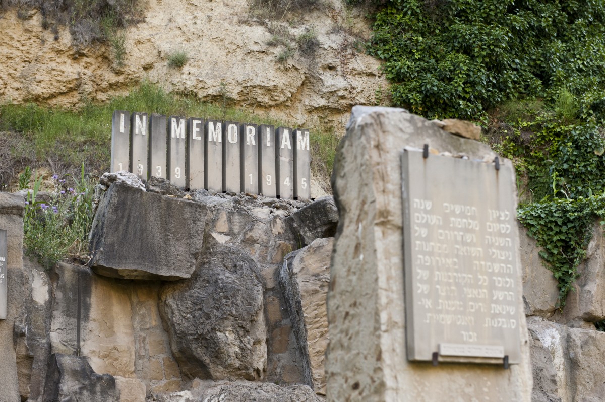 Cementiris de Barcelona col·labora amb la Fundació Audir amb una visita guiada pel cementiri de Montjuïc