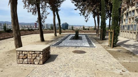 Fotografia del nou espai per a cendres "BALCÓ DEL RECORD" a Montjuic